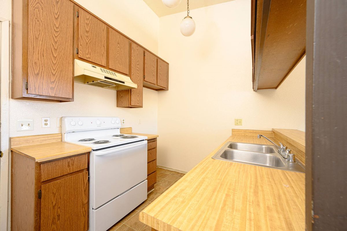 Park Columbia Apartments